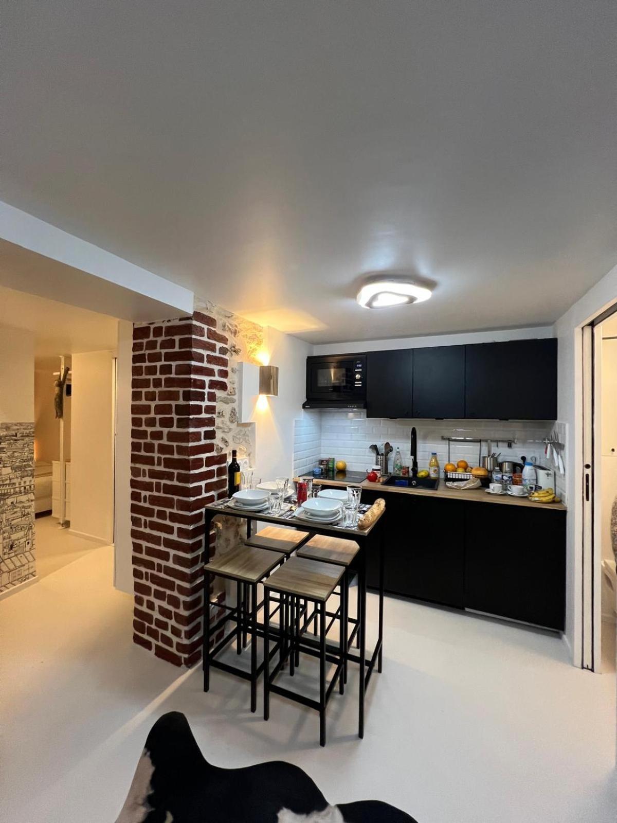 Appartement Design Quartier Montmartre-Sacre-Coeur! Paris Xviiie Exterior photo