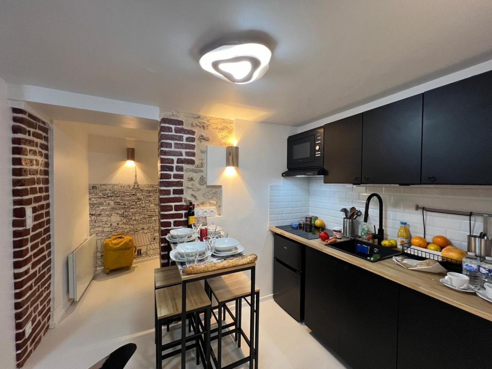 Appartement Design Quartier Montmartre-Sacre-Coeur! Paris Xviiie Exterior photo