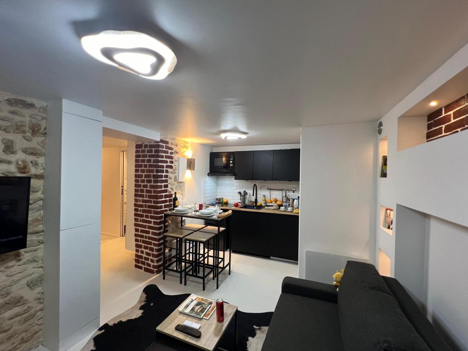 Appartement Design Quartier Montmartre-Sacre-Coeur! Paris Xviiie Exterior photo